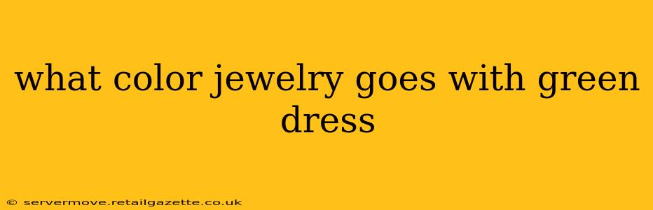 what color jewelry goes with green dress